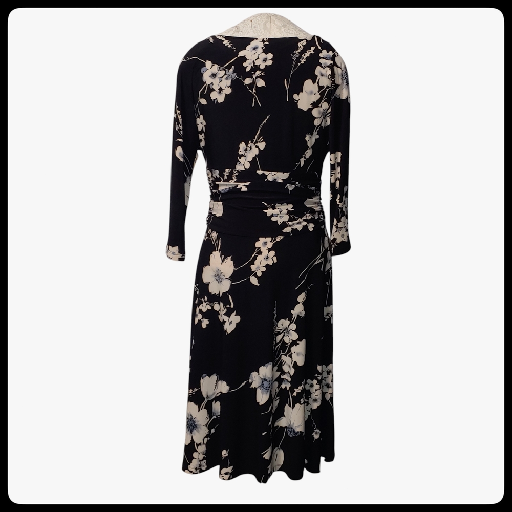 Evan Picone Black and Cream Floral Dress - Picture 2 of 4